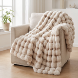 VeluLuxe | Faux Fur Throw Blanket Portable Soft Touch – Anti-Pilling Technology For Home And Travel — lifestyle